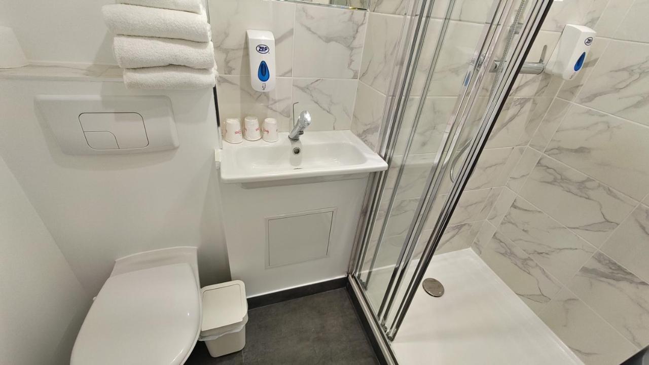Fasthotel Well Inn Macon Sud - Un Hotel Fh Confort Charnay-les-Macon Bagian luar foto
